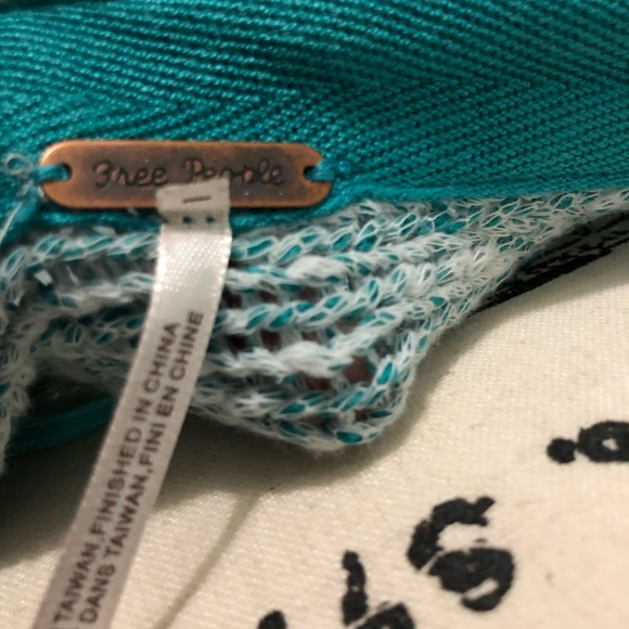 Free People oversized V-neck sweater - Picture 5 of 6